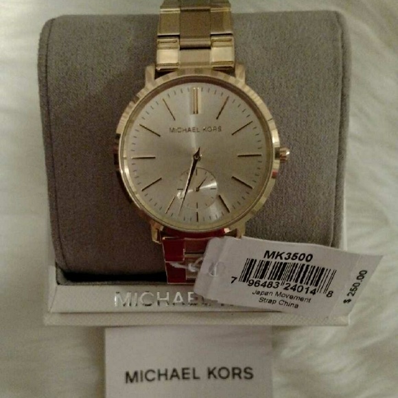 Michael Kors Accessories - NEW Michael Kors Watch